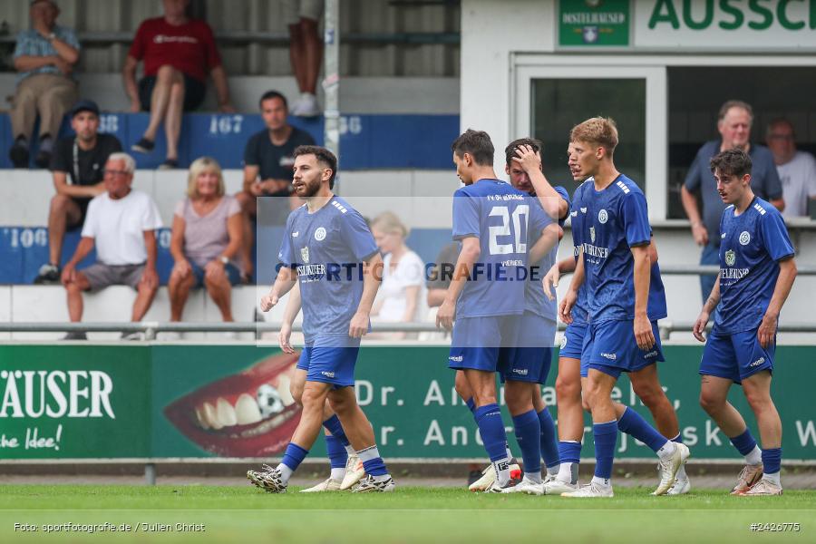 sport, action, Würzburger FV 04, Würzburg, WFV, TSV Neudrossenfeld, TSV, Sepp-Endres-Sportanlage, Fussball, Bayernliga Nord, BFV, 5. Spieltag, 13.08.2024 - Bild-ID: 2426775