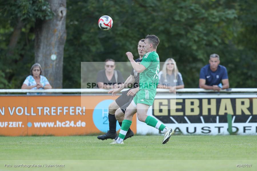 sport, action, Sportgelände, Kreisliga Würzburg Gr. 2, Karlstadt, Fussball, FV Karlstadt, FV 05 Helmstadt, BFV, 4. Spieltag, 15.08.2024 - Bild-ID: 2427527