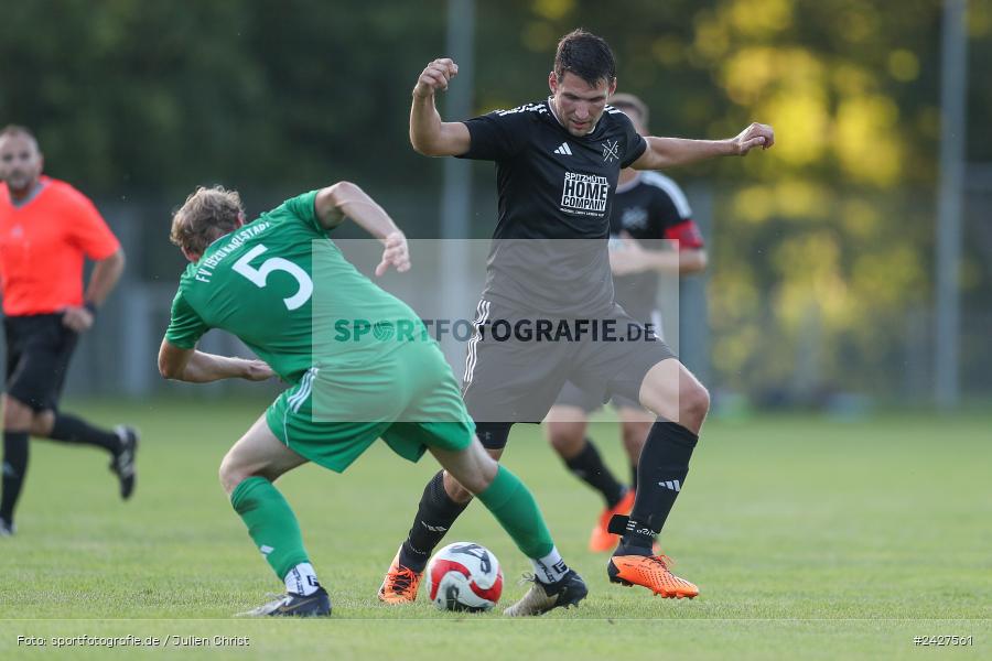 sport, action, Sportgelände, Kreisliga Würzburg Gr. 2, Karlstadt, Fussball, FV Karlstadt, FV 05 Helmstadt, BFV, 4. Spieltag, 15.08.2024 - Bild-ID: 2427561