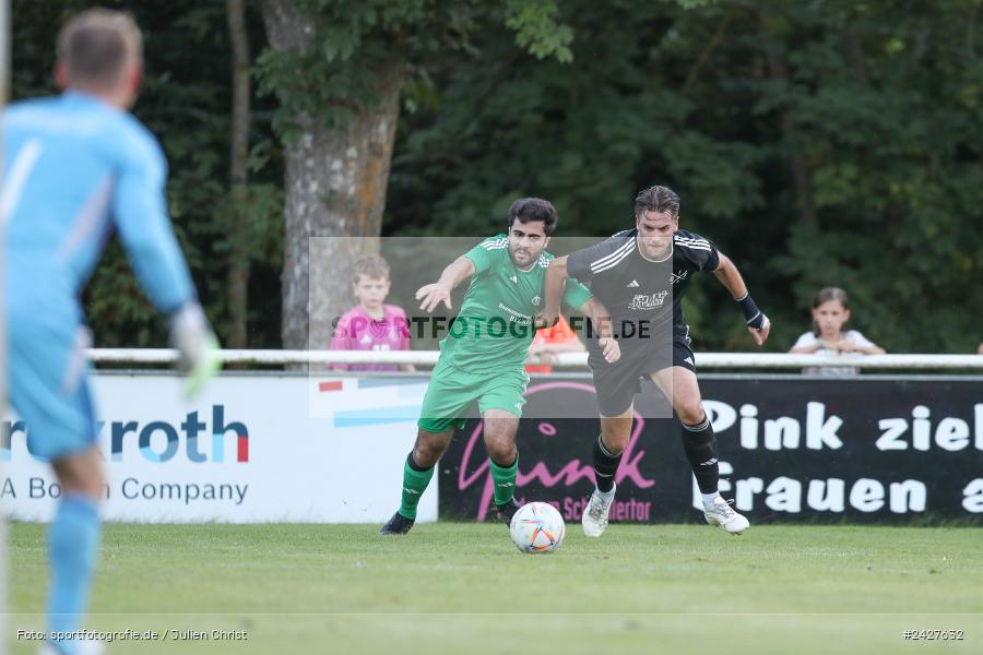 sport, action, Sportgelände, Kreisliga Würzburg Gr. 2, Karlstadt, Fussball, FV Karlstadt, FV 05 Helmstadt, BFV, 4. Spieltag, 15.08.2024 - Bild-ID: 2427632