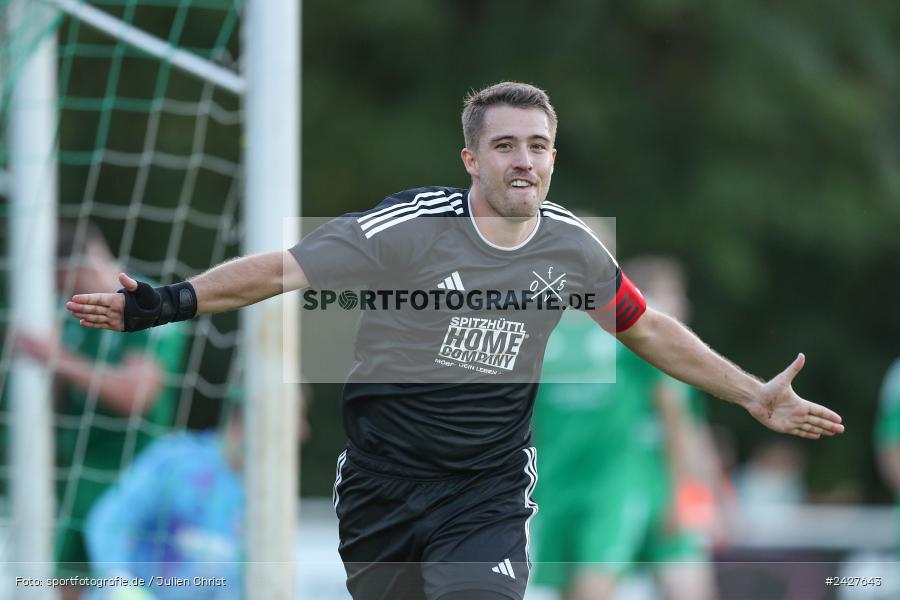 sport, action, Sportgelände, Kreisliga Würzburg Gr. 2, Karlstadt, Fussball, FV Karlstadt, FV 05 Helmstadt, BFV, 4. Spieltag, 15.08.2024 - Bild-ID: 2427643