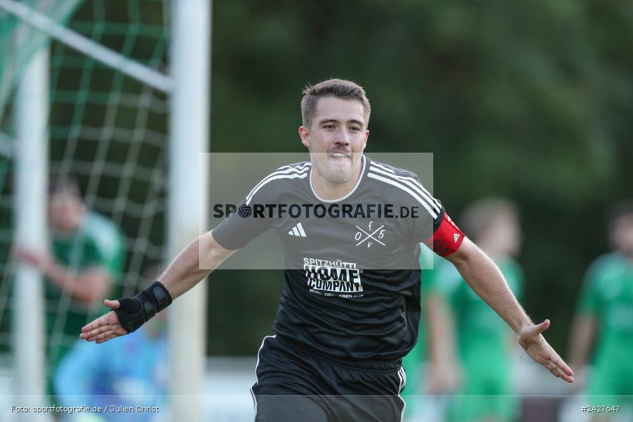 sport, action, Sportgelände, Kreisliga Würzburg Gr. 2, Karlstadt, Fussball, FV Karlstadt, FV 05 Helmstadt, BFV, 4. Spieltag, 15.08.2024 - Bild-ID: 2427647