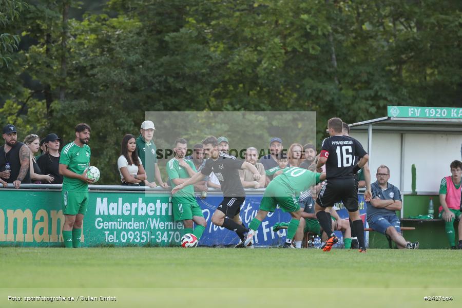 sport, action, Sportgelände, Kreisliga Würzburg Gr. 2, Karlstadt, Fussball, FV Karlstadt, FV 05 Helmstadt, BFV, 4. Spieltag, 15.08.2024 - Bild-ID: 2427664