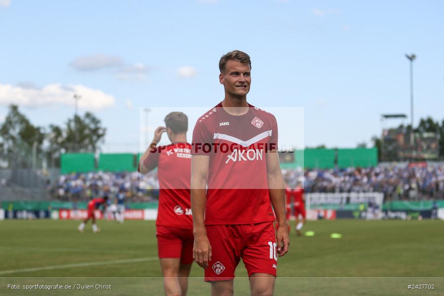 AKON Arena, Würzburg, 16.08.2024, sport, action, DFB, Fussball, 1. Hauptrunde, DFB-Pokal, TSG, FWK, TSG Hoffenheim, FC Würzburger Kickers - Bild-ID: 2427702
