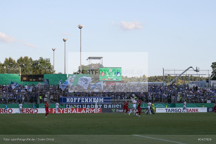 AKON Arena, Würzburg, 16.08.2024, sport, action, DFB, Fussball, 1. Hauptrunde, DFB-Pokal, TSG, FWK, TSG Hoffenheim, FC Würzburger Kickers - Bild-ID: 2427828