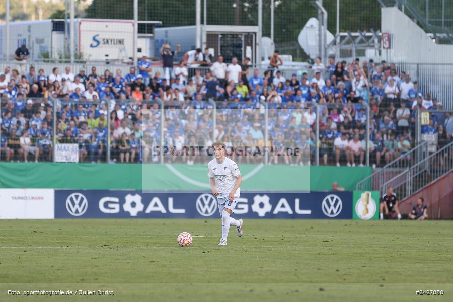 AKON Arena, Würzburg, 16.08.2024, sport, action, DFB, Fussball, 1. Hauptrunde, DFB-Pokal, TSG, FWK, TSG Hoffenheim, FC Würzburger Kickers - Bild-ID: 2427830