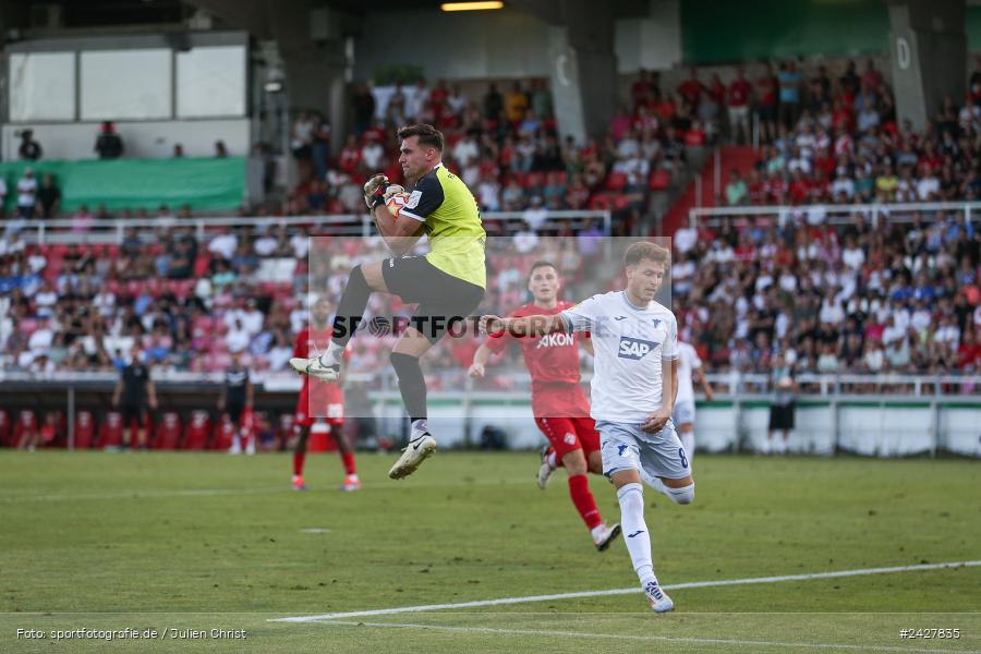 AKON Arena, Würzburg, 16.08.2024, sport, action, DFB, Fussball, 1. Hauptrunde, DFB-Pokal, TSG, FWK, TSG Hoffenheim, FC Würzburger Kickers - Bild-ID: 2427835