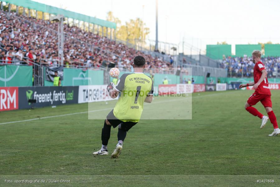AKON Arena, Würzburg, 16.08.2024, sport, action, DFB, Fussball, 1. Hauptrunde, DFB-Pokal, TSG, FWK, TSG Hoffenheim, FC Würzburger Kickers - Bild-ID: 2427838
