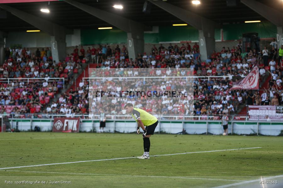 AKON Arena, Würzburg, 16.08.2024, sport, action, DFB, Fussball, 1. Hauptrunde, DFB-Pokal, TSG, FWK, TSG Hoffenheim, FC Würzburger Kickers - Bild-ID: 2427843