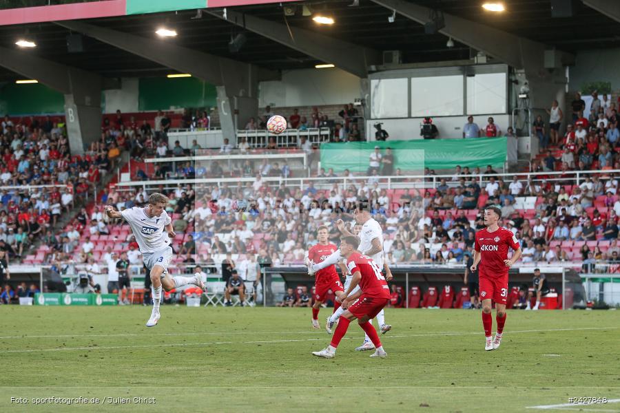 AKON Arena, Würzburg, 16.08.2024, sport, action, DFB, Fussball, 1. Hauptrunde, DFB-Pokal, TSG, FWK, TSG Hoffenheim, FC Würzburger Kickers - Bild-ID: 2427848