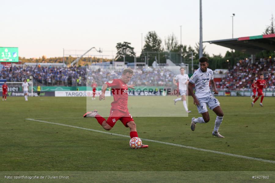 AKON Arena, Würzburg, 16.08.2024, sport, action, DFB, Fussball, 1. Hauptrunde, DFB-Pokal, TSG, FWK, TSG Hoffenheim, FC Würzburger Kickers - Bild-ID: 2427862