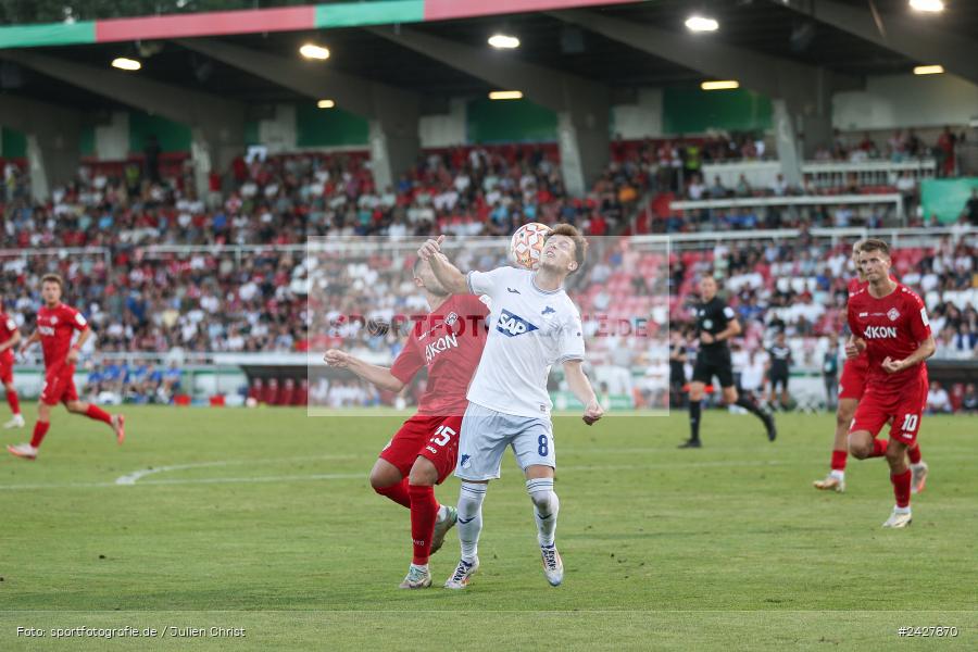 AKON Arena, Würzburg, 16.08.2024, sport, action, DFB, Fussball, 1. Hauptrunde, DFB-Pokal, TSG, FWK, TSG Hoffenheim, FC Würzburger Kickers - Bild-ID: 2427870