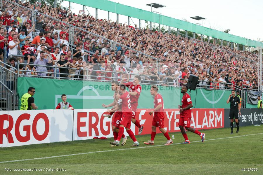 AKON Arena, Würzburg, 16.08.2024, sport, action, DFB, Fussball, 1. Hauptrunde, DFB-Pokal, TSG, FWK, TSG Hoffenheim, FC Würzburger Kickers - Bild-ID: 2427883