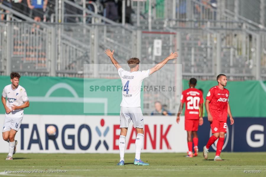 AKON Arena, Würzburg, 16.08.2024, sport, action, DFB, Fussball, 1. Hauptrunde, DFB-Pokal, TSG, FWK, TSG Hoffenheim, FC Würzburger Kickers - Bild-ID: 2428200
