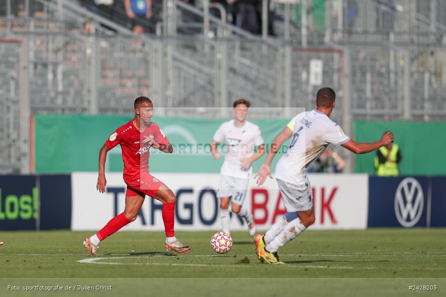 AKON Arena, Würzburg, 16.08.2024, sport, action, DFB, Fussball, 1. Hauptrunde, DFB-Pokal, TSG, FWK, TSG Hoffenheim, FC Würzburger Kickers - Bild-ID: 2428203