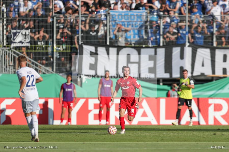 AKON Arena, Würzburg, 16.08.2024, sport, action, DFB, Fussball, 1. Hauptrunde, DFB-Pokal, TSG, FWK, TSG Hoffenheim, FC Würzburger Kickers - Bild-ID: 2428217