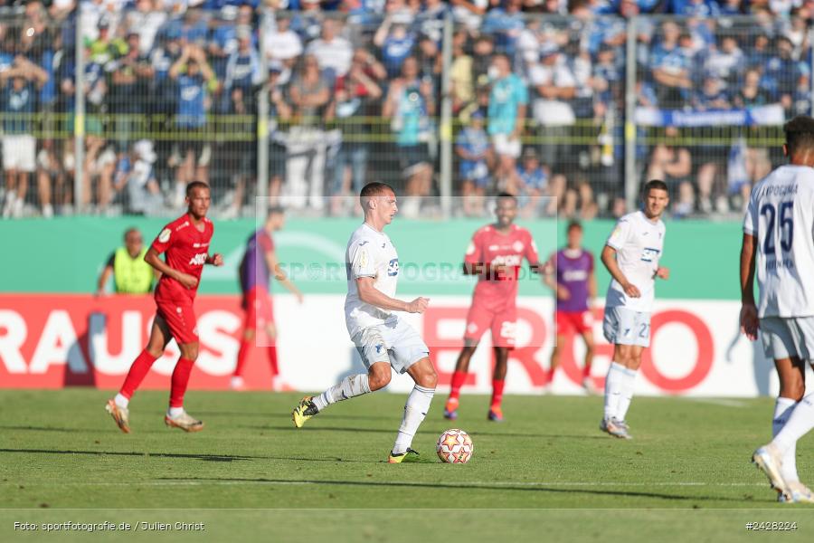 AKON Arena, Würzburg, 16.08.2024, sport, action, DFB, Fussball, 1. Hauptrunde, DFB-Pokal, TSG, FWK, TSG Hoffenheim, FC Würzburger Kickers - Bild-ID: 2428224
