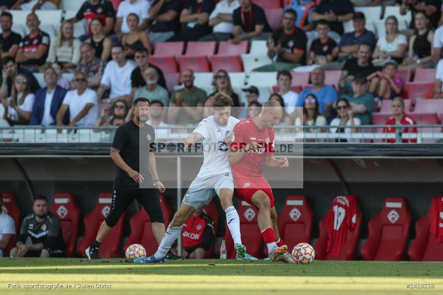 AKON Arena, Würzburg, 16.08.2024, sport, action, DFB, Fussball, 1. Hauptrunde, DFB-Pokal, TSG, FWK, TSG Hoffenheim, FC Würzburger Kickers - Bild-ID: 2428238