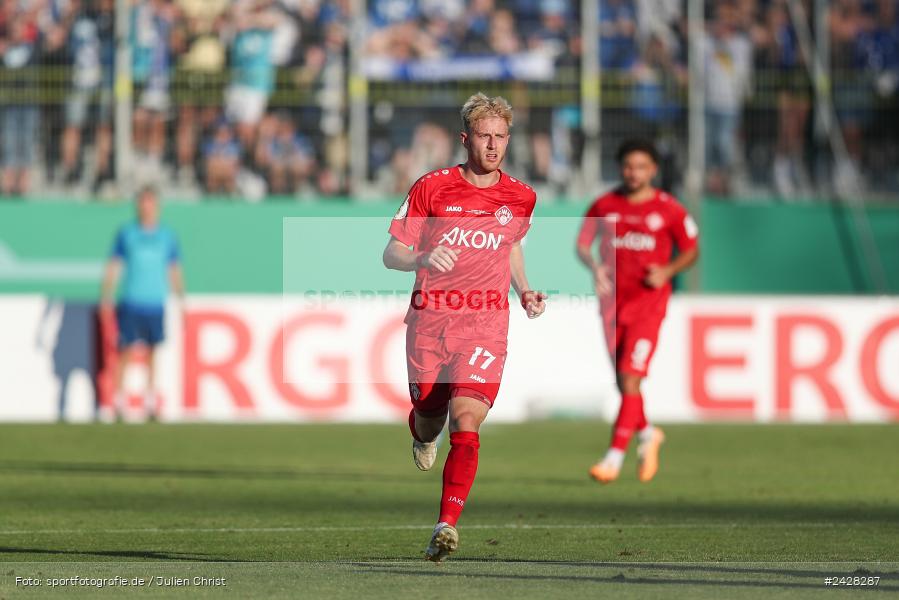 AKON Arena, Würzburg, 16.08.2024, sport, action, DFB, Fussball, 1. Hauptrunde, DFB-Pokal, TSG, FWK, TSG Hoffenheim, FC Würzburger Kickers - Bild-ID: 2428287
