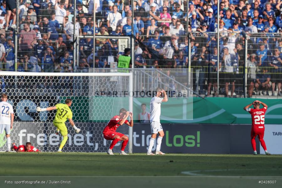 AKON Arena, Würzburg, 16.08.2024, sport, action, DFB, Fussball, 1. Hauptrunde, DFB-Pokal, TSG, FWK, TSG Hoffenheim, FC Würzburger Kickers - Bild-ID: 2428307