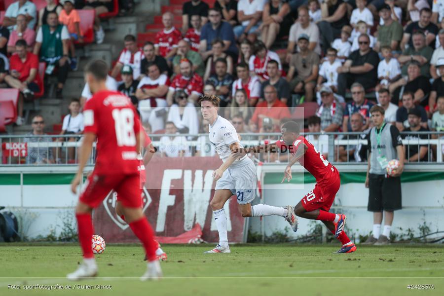 AKON Arena, Würzburg, 16.08.2024, sport, action, DFB, Fussball, 1. Hauptrunde, DFB-Pokal, TSG, FWK, TSG Hoffenheim, FC Würzburger Kickers - Bild-ID: 2428376