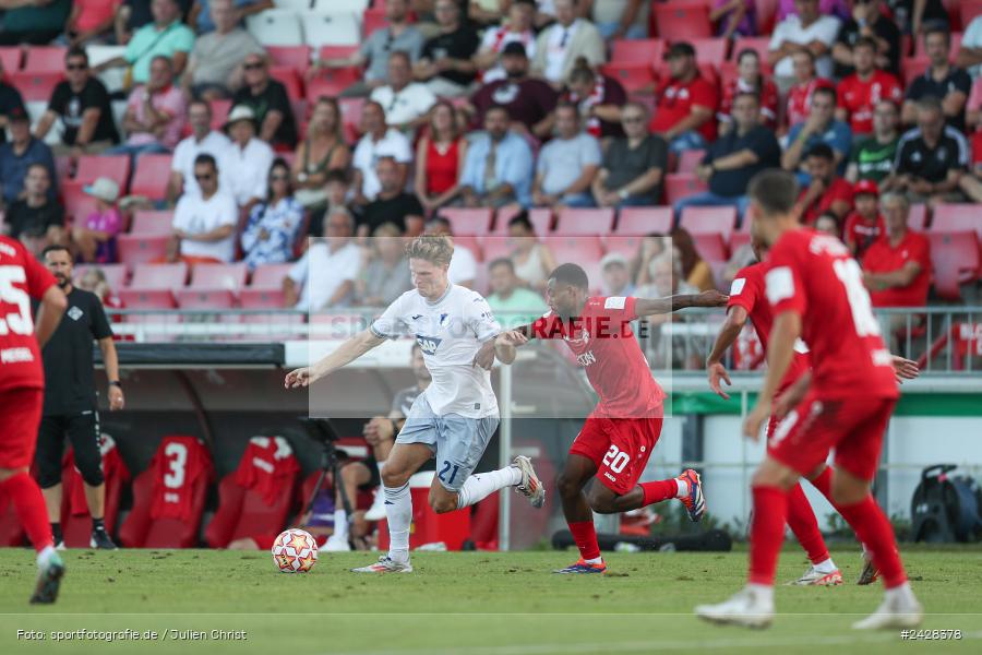 AKON Arena, Würzburg, 16.08.2024, sport, action, DFB, Fussball, 1. Hauptrunde, DFB-Pokal, TSG, FWK, TSG Hoffenheim, FC Würzburger Kickers - Bild-ID: 2428378