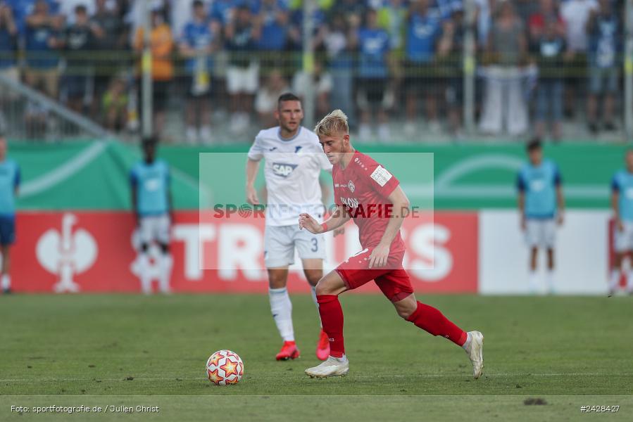 AKON Arena, Würzburg, 16.08.2024, sport, action, DFB, Fussball, 1. Hauptrunde, DFB-Pokal, TSG, FWK, TSG Hoffenheim, FC Würzburger Kickers - Bild-ID: 2428427