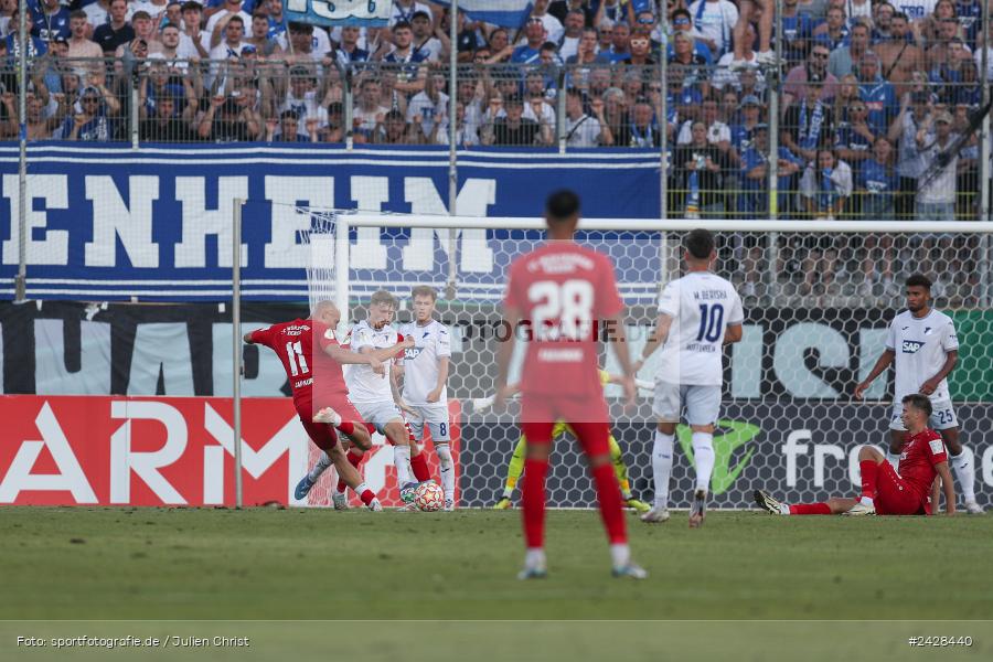AKON Arena, Würzburg, 16.08.2024, sport, action, DFB, Fussball, 1. Hauptrunde, DFB-Pokal, TSG, FWK, TSG Hoffenheim, FC Würzburger Kickers - Bild-ID: 2428440