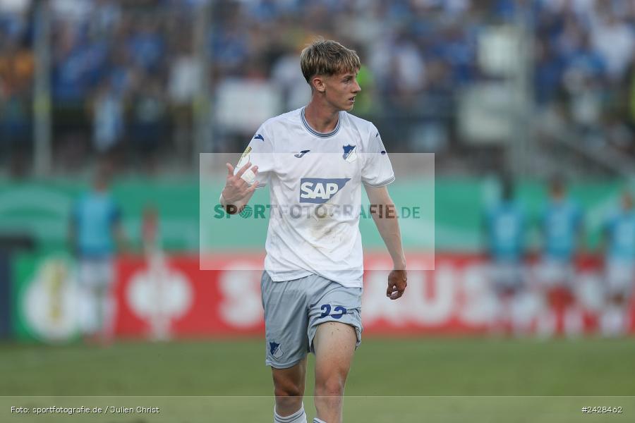 AKON Arena, Würzburg, 16.08.2024, sport, action, DFB, Fussball, 1. Hauptrunde, DFB-Pokal, TSG, FWK, TSG Hoffenheim, FC Würzburger Kickers - Bild-ID: 2428462