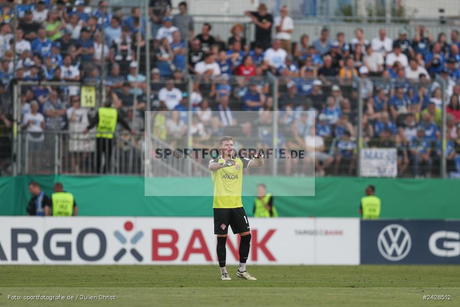 AKON Arena, Würzburg, 16.08.2024, sport, action, DFB, Fussball, 1. Hauptrunde, DFB-Pokal, TSG, FWK, TSG Hoffenheim, FC Würzburger Kickers - Bild-ID: 2428512