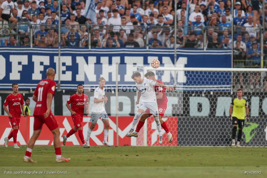 AKON Arena, Würzburg, 16.08.2024, sport, action, DFB, Fussball, 1. Hauptrunde, DFB-Pokal, TSG, FWK, TSG Hoffenheim, FC Würzburger Kickers - Bild-ID: 2428592