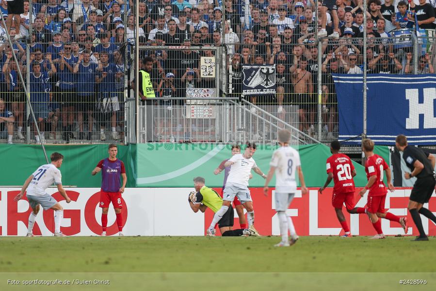 AKON Arena, Würzburg, 16.08.2024, sport, action, DFB, Fussball, 1. Hauptrunde, DFB-Pokal, TSG, FWK, TSG Hoffenheim, FC Würzburger Kickers - Bild-ID: 2428596