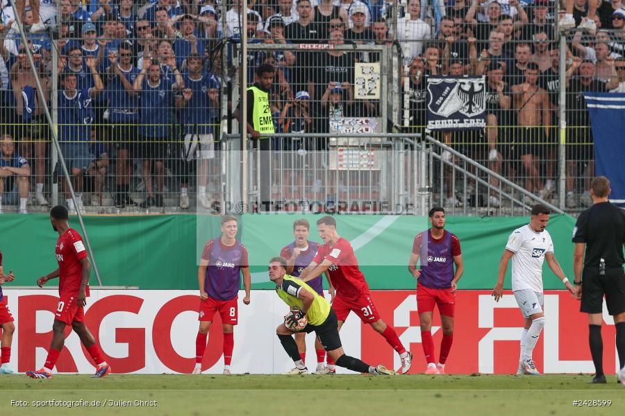 AKON Arena, Würzburg, 16.08.2024, sport, action, DFB, Fussball, 1. Hauptrunde, DFB-Pokal, TSG, FWK, TSG Hoffenheim, FC Würzburger Kickers - Bild-ID: 2428599