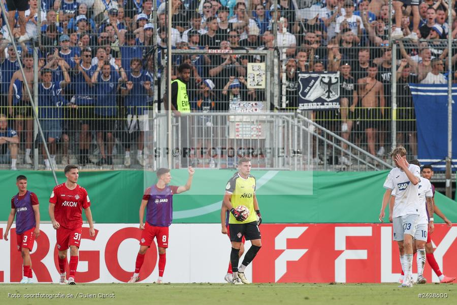 AKON Arena, Würzburg, 16.08.2024, sport, action, DFB, Fussball, 1. Hauptrunde, DFB-Pokal, TSG, FWK, TSG Hoffenheim, FC Würzburger Kickers - Bild-ID: 2428600