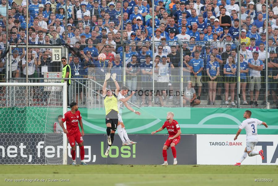 AKON Arena, Würzburg, 16.08.2024, sport, action, DFB, Fussball, 1. Hauptrunde, DFB-Pokal, TSG, FWK, TSG Hoffenheim, FC Würzburger Kickers - Bild-ID: 2428606