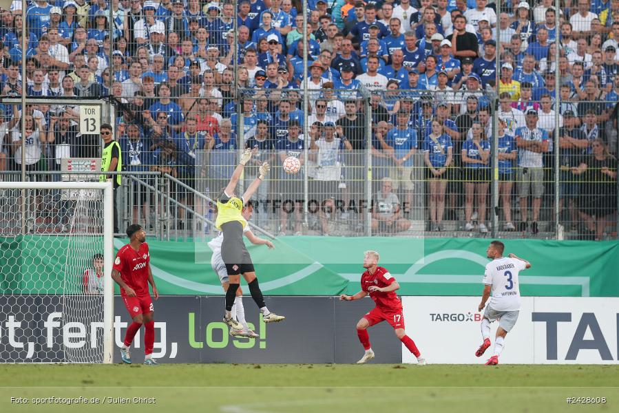 AKON Arena, Würzburg, 16.08.2024, sport, action, DFB, Fussball, 1. Hauptrunde, DFB-Pokal, TSG, FWK, TSG Hoffenheim, FC Würzburger Kickers - Bild-ID: 2428608