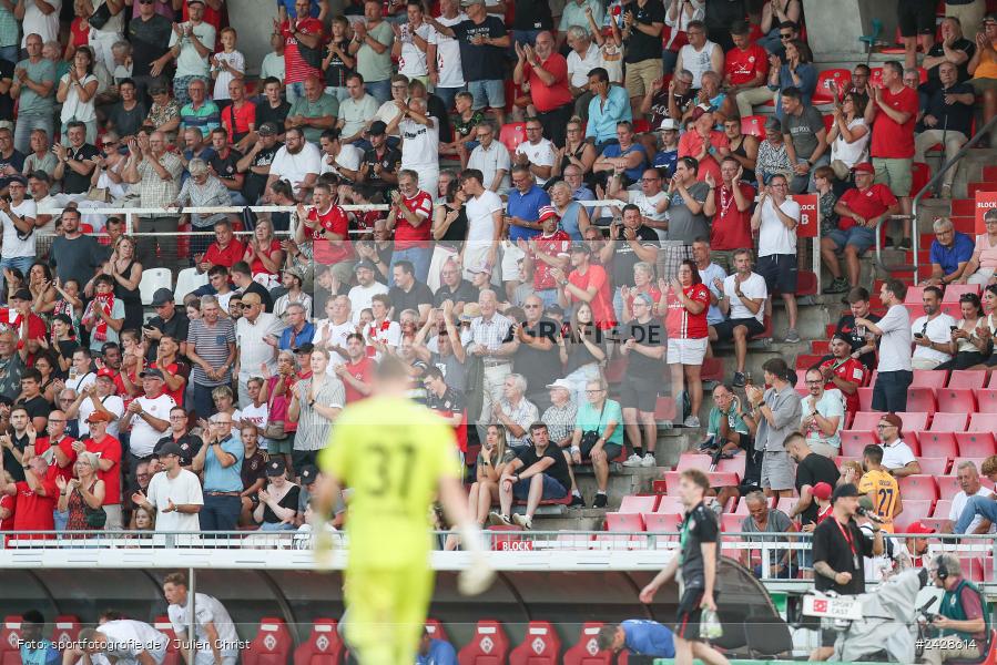 AKON Arena, Würzburg, 16.08.2024, sport, action, DFB, Fussball, 1. Hauptrunde, DFB-Pokal, TSG, FWK, TSG Hoffenheim, FC Würzburger Kickers - Bild-ID: 2428614