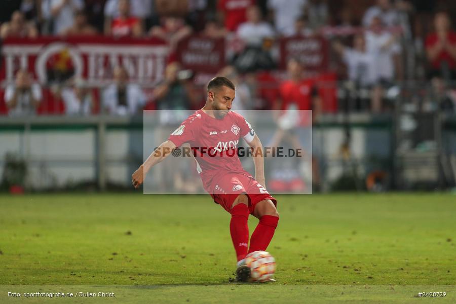 AKON Arena, Würzburg, 16.08.2024, sport, action, DFB, Fussball, 1. Hauptrunde, DFB-Pokal, TSG, FWK, TSG Hoffenheim, FC Würzburger Kickers - Bild-ID: 2428729