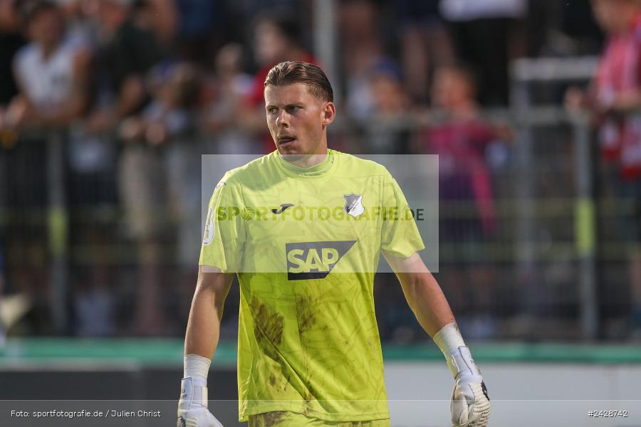 AKON Arena, Würzburg, 16.08.2024, sport, action, DFB, Fussball, 1. Hauptrunde, DFB-Pokal, TSG, FWK, TSG Hoffenheim, FC Würzburger Kickers - Bild-ID: 2428742