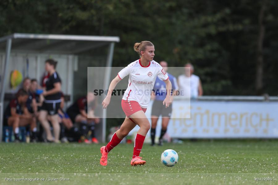 Sportgelände, Adelsberg, 17.08.2024, sport, action, BFV, Fussball, Hiscox Verbandspokal, FWK, FFC, FC Würzburger Kickers, FFC Adelsberg-Karsbach 1 - Bild-ID: 2429090
