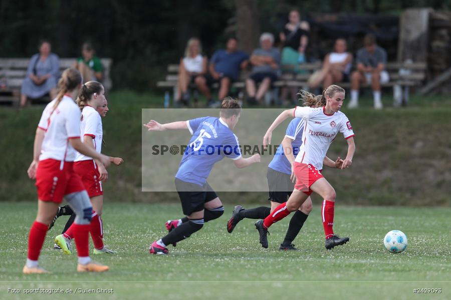 Sportgelände, Adelsberg, 17.08.2024, sport, action, BFV, Fussball, Hiscox Verbandspokal, FWK, FFC, FC Würzburger Kickers, FFC Adelsberg-Karsbach 1 - Bild-ID: 2429093