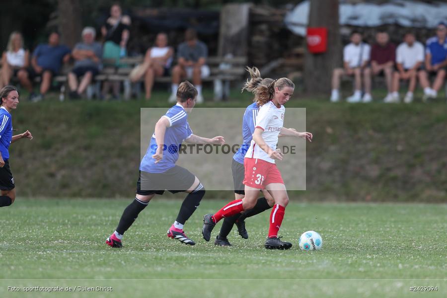 Sportgelände, Adelsberg, 17.08.2024, sport, action, BFV, Fussball, Hiscox Verbandspokal, FWK, FFC, FC Würzburger Kickers, FFC Adelsberg-Karsbach 1 - Bild-ID: 2429094