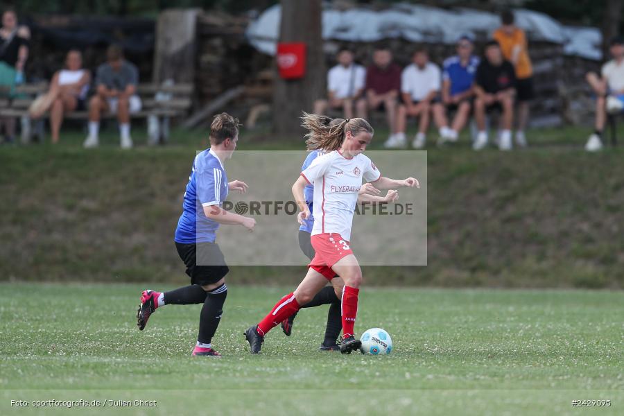 Sportgelände, Adelsberg, 17.08.2024, sport, action, BFV, Fussball, Hiscox Verbandspokal, FWK, FFC, FC Würzburger Kickers, FFC Adelsberg-Karsbach 1 - Bild-ID: 2429095