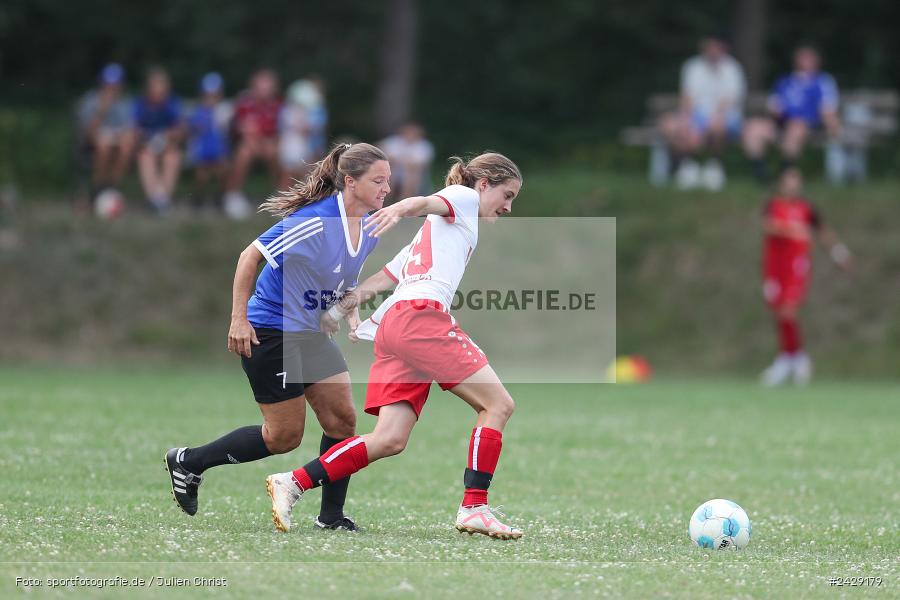 Sportgelände, Adelsberg, 17.08.2024, sport, action, BFV, Fussball, Hiscox Verbandspokal, FWK, FFC, FC Würzburger Kickers, FFC Adelsberg-Karsbach 1 - Bild-ID: 2429179