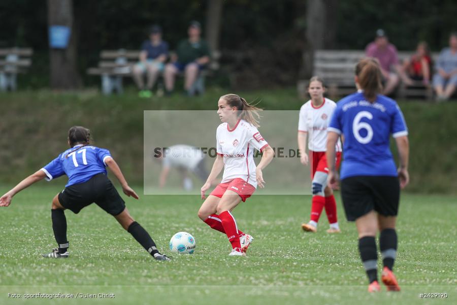 Sportgelände, Adelsberg, 17.08.2024, sport, action, BFV, Fussball, Hiscox Verbandspokal, FWK, FFC, FC Würzburger Kickers, FFC Adelsberg-Karsbach 1 - Bild-ID: 2429190