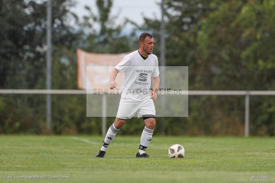 sport, action, Urspringen, Sportgelände, Kreisliga Würzburg Gr. 2, Fussball, FV Steinfeld/Hausen-Rohrbach, BFV, 18.08.2024, (SG 1) Duttenbrunn/Urspringen/Karbach - Bild-ID: 2429450