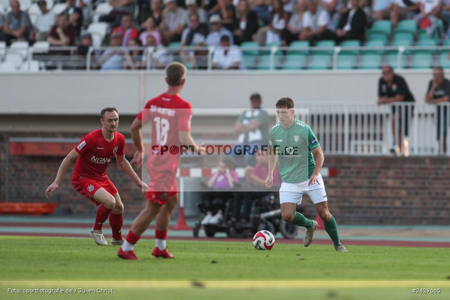 Willy-Sachs-Stadion, Schweinfurt, 20.08.2024, sport, action, BFV, Fussball, Toto-Pokal, BFV-Verbandspokal, AUB, FCS, TSV Aubstadt, 1. FC Schweinfurt 1905 - Bild-ID: 2429665