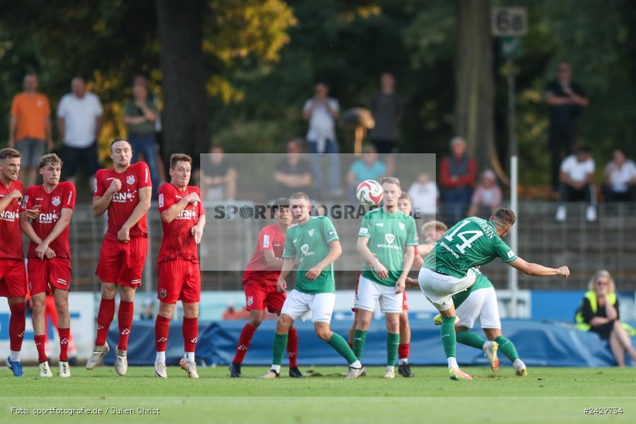Willy-Sachs-Stadion, Schweinfurt, 20.08.2024, sport, action, BFV, Fussball, Toto-Pokal, BFV-Verbandspokal, AUB, FCS, TSV Aubstadt, 1. FC Schweinfurt 1905 - Bild-ID: 2429734 Willy-Sachs-Stadion, Schweinfurt, 20.08.2024, sport, action, BFV, Fussball, Toto-Pokal, BFV-Verbandspokal, AUB, FCS, TSV Aubstadt, 1. FC Schweinfurt 1905 - Bild-ID: 2429734