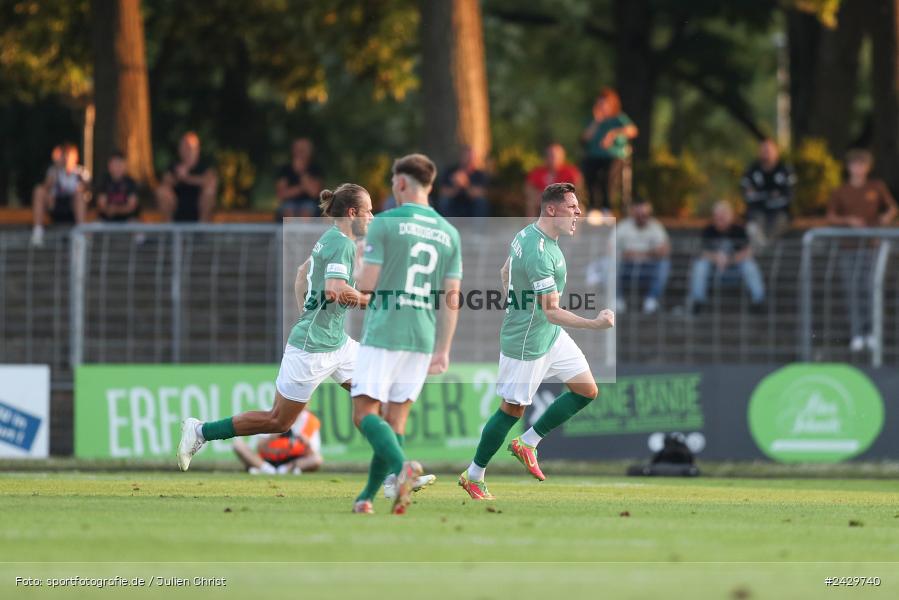 Willy-Sachs-Stadion, Schweinfurt, 20.08.2024, sport, action, BFV, Fussball, Toto-Pokal, BFV-Verbandspokal, AUB, FCS, TSV Aubstadt, 1. FC Schweinfurt 1905 - Bild-ID: 2429740 Willy-Sachs-Stadion, Schweinfurt, 20.08.2024, sport, action, BFV, Fussball, Toto-Pokal, BFV-Verbandspokal, AUB, FCS, TSV Aubstadt, 1. FC Schweinfurt 1905 - Bild-ID: 2429740