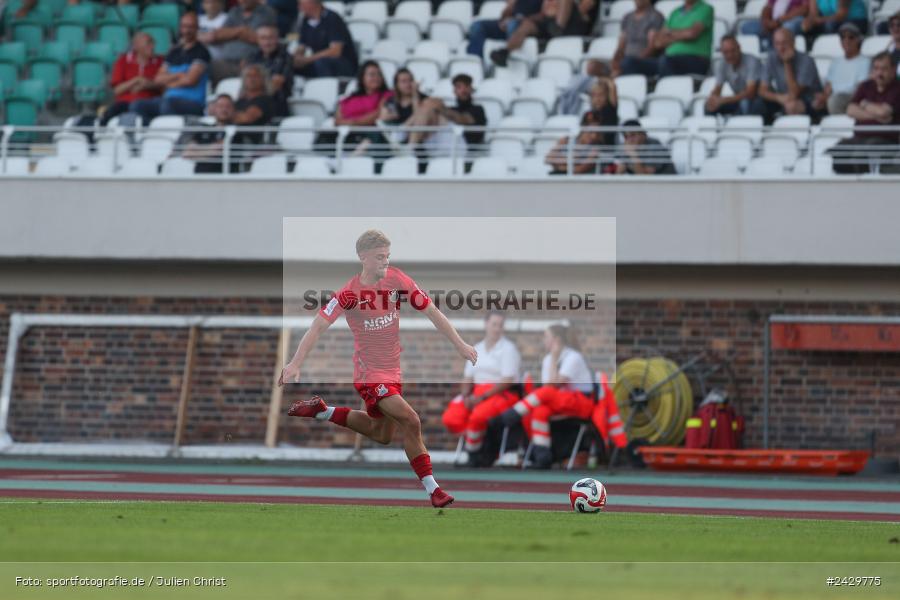 Willy-Sachs-Stadion, Schweinfurt, 20.08.2024, sport, action, BFV, Fussball, Toto-Pokal, BFV-Verbandspokal, AUB, FCS, TSV Aubstadt, 1. FC Schweinfurt 1905 - Bild-ID: 2429775